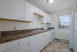 360 #6 manor 2 bed up