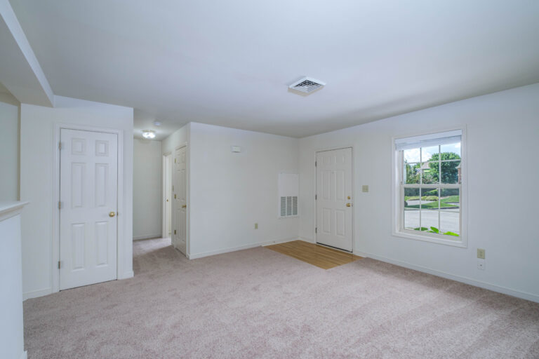 1 bed large private entry 316 clapton 8-13-24-2
