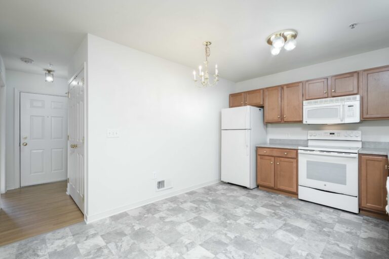 1 kitchen sm