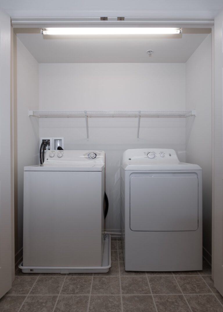 11 laundry sm